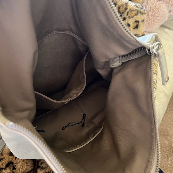 Banana republic handbag - Picture 6 of 9